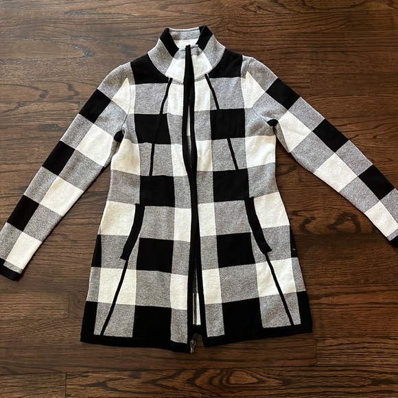 Adrienne Vittadini Sweaters - Sweater zip up NWOT